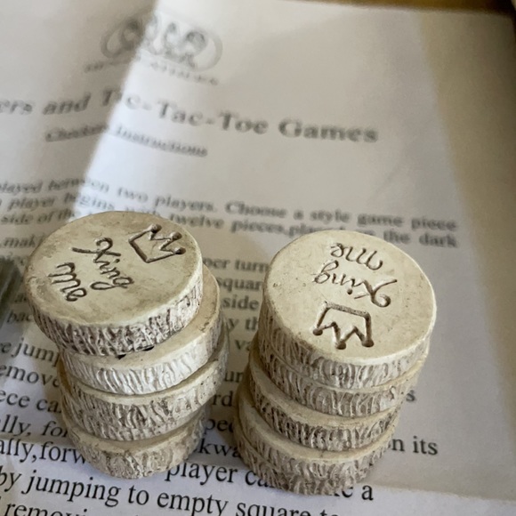 Hen Feathers Paris Checkers Set - Picture 9 of 15